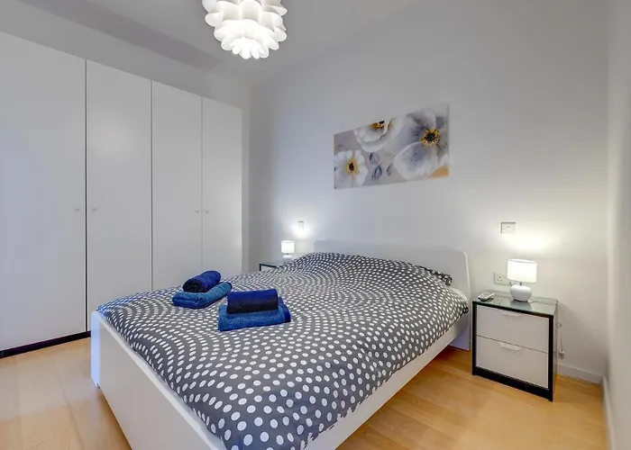 Apartment With Stunning Seaviews