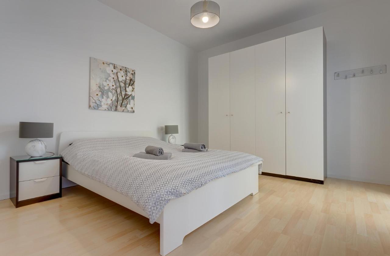 With Stunning Seaviews